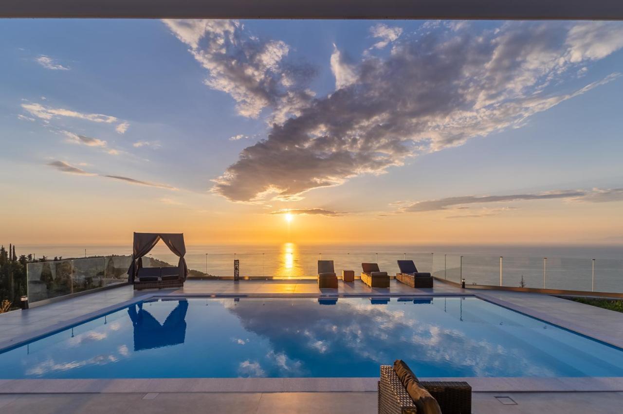 Zenvillas Áyios Nikítas Esterno foto