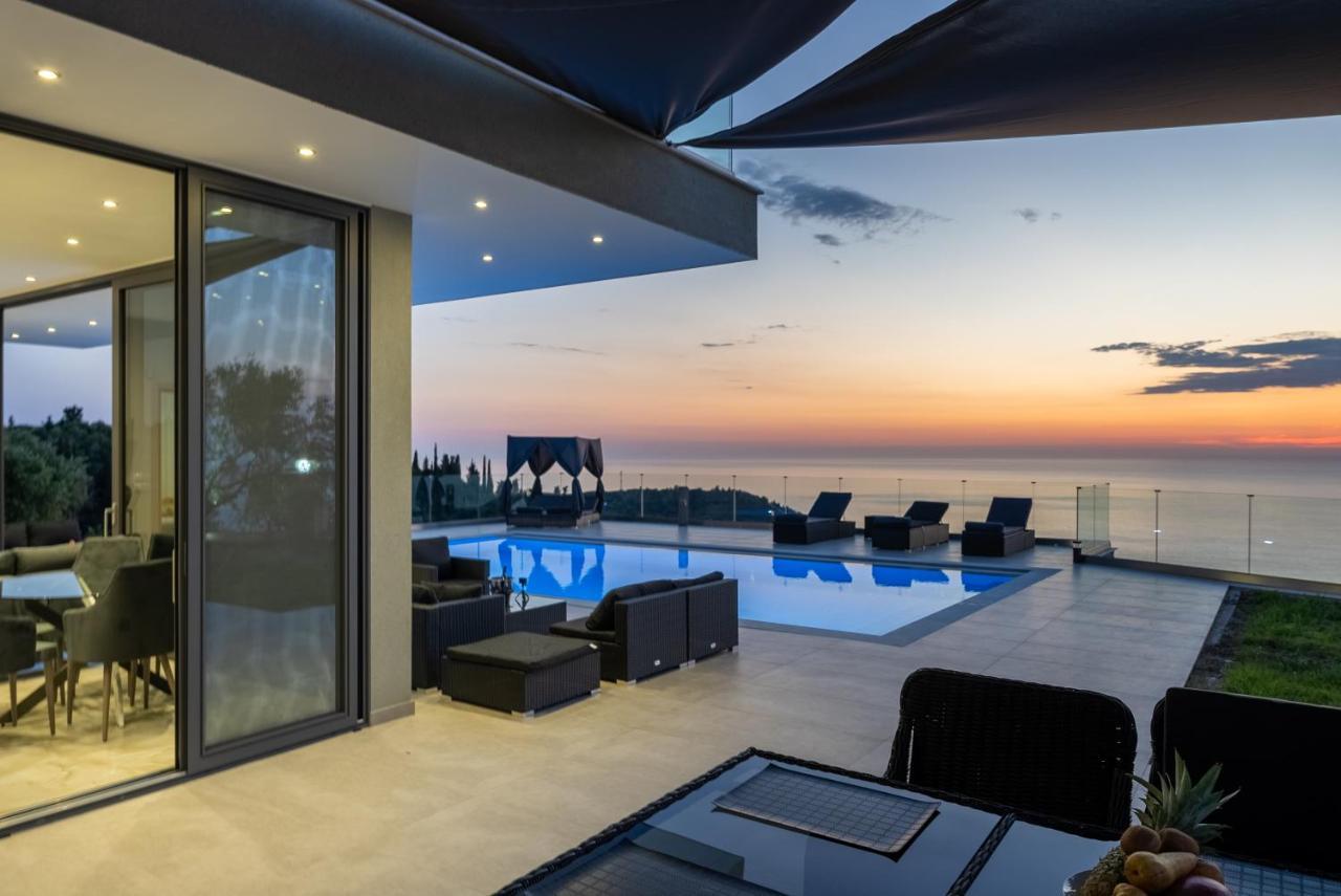 Zenvillas Áyios Nikítas Esterno foto